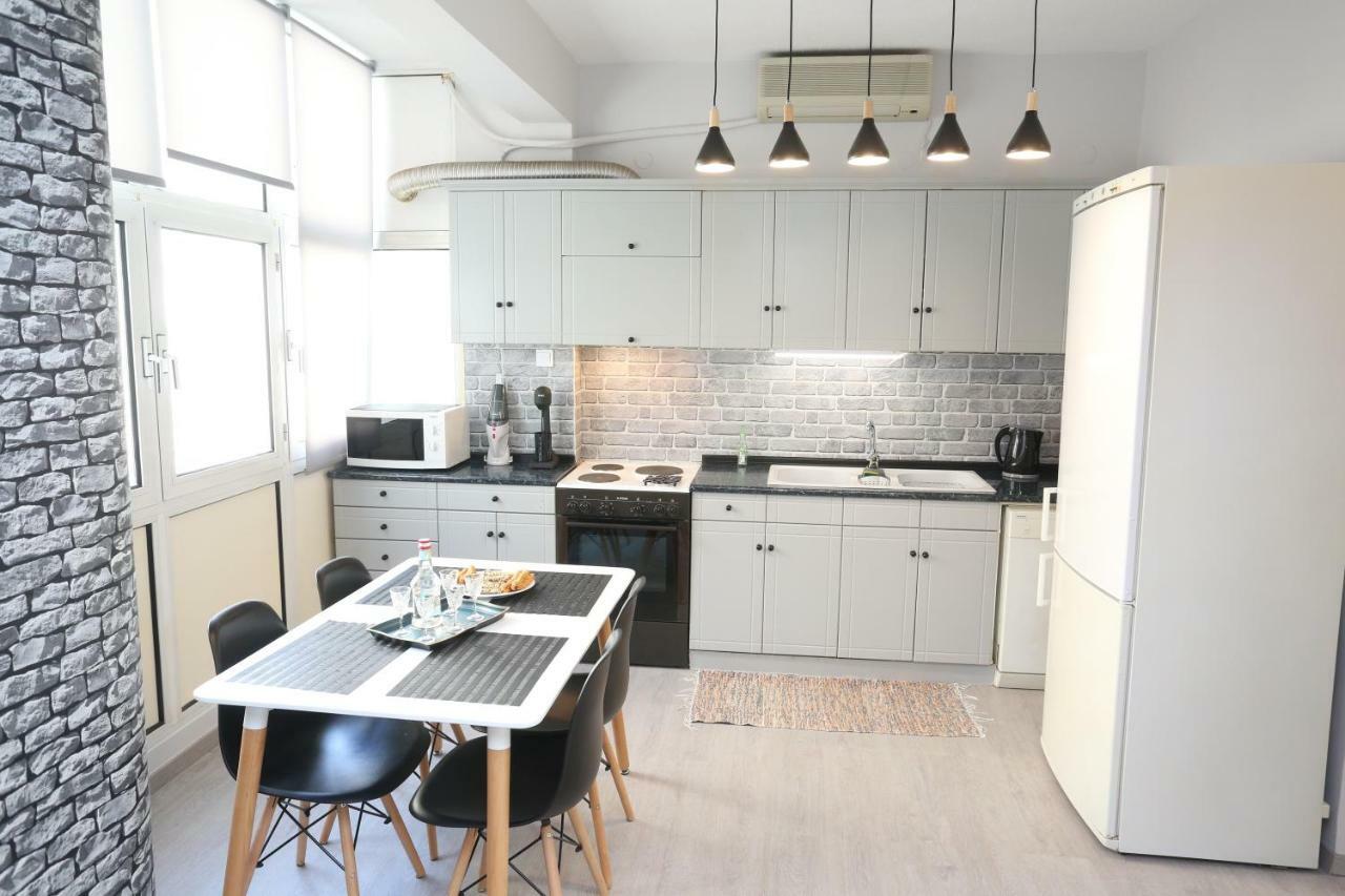 Oli'S Luxury Apartment Солун Екстериор снимка