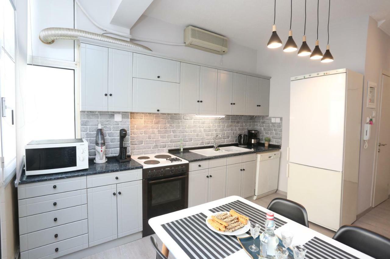 Oli'S Luxury Apartment Солун Екстериор снимка