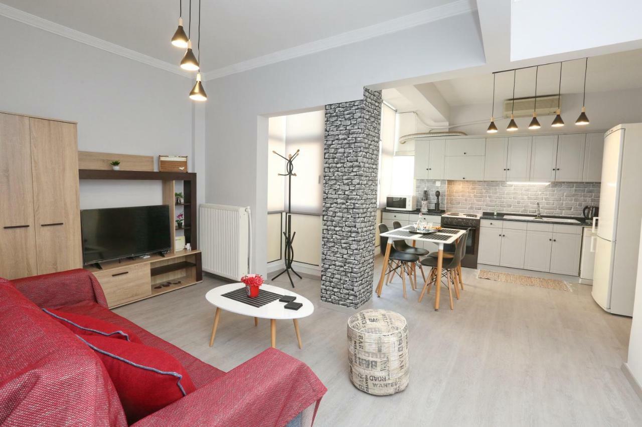 Oli'S Luxury Apartment Солун Екстериор снимка