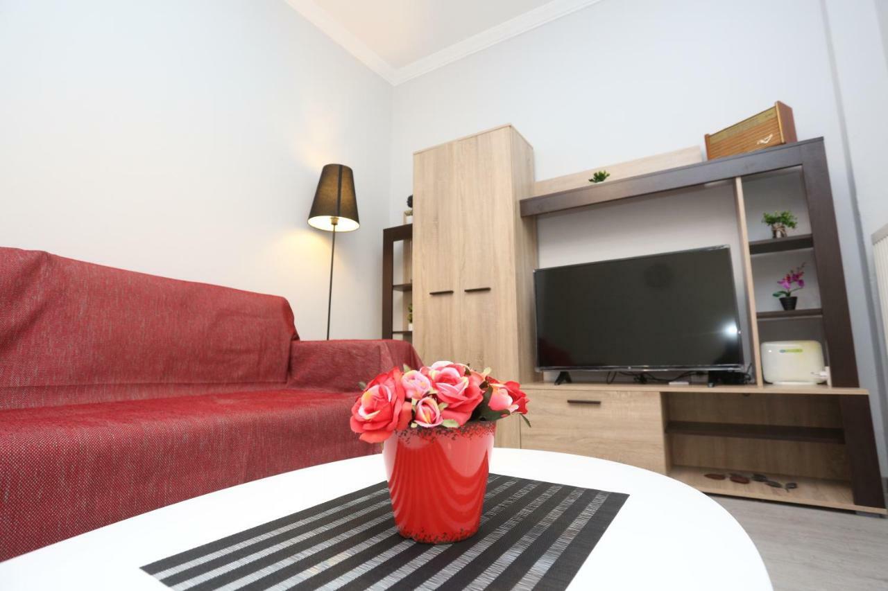 Oli'S Luxury Apartment Солун Екстериор снимка