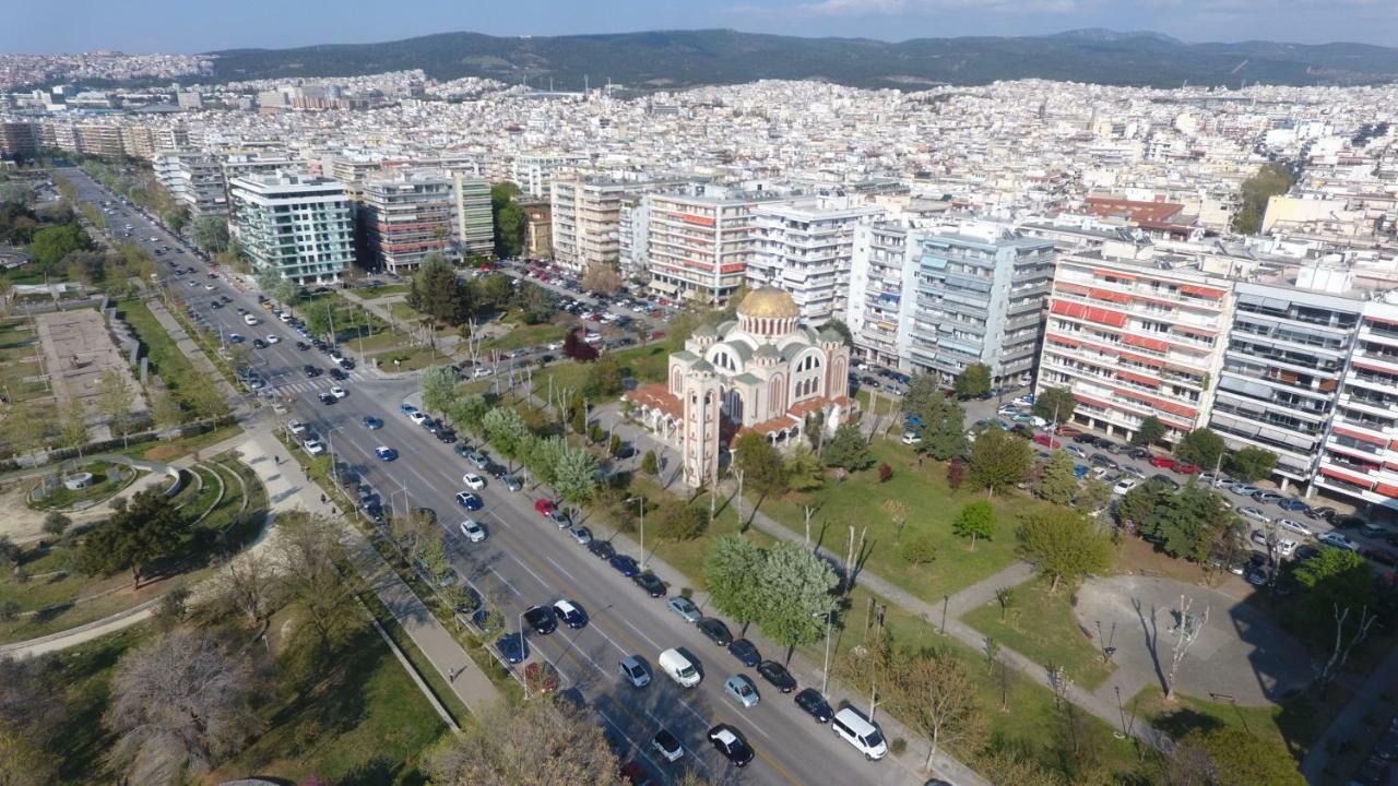 Oli'S Luxury Apartment Солун Екстериор снимка